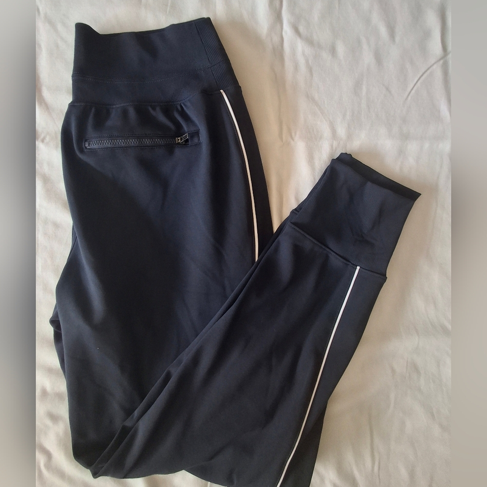 Athleta Navy Blue Leggings.Size S/P - Picture 7 of 8